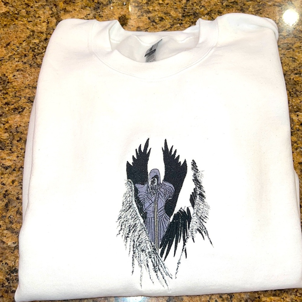 Knight With Faded Wings Size L Crewneck Sweater